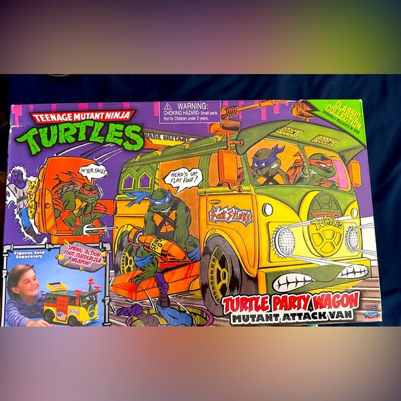 Other - TMNT Party Wagon. 2013 Toys R Us retro collection. New, never open